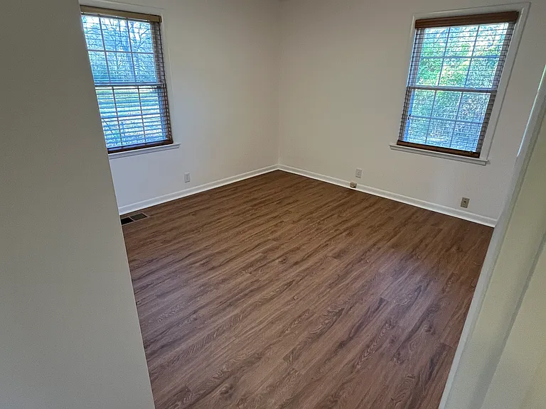 344 Foxglove Dr — Photo 7