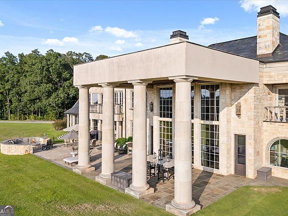 2nd image of 2956 Walhalla Hwy