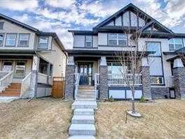 222 NW Skyview Ranch Blvd NE, Calgary, AB T3N 0K9