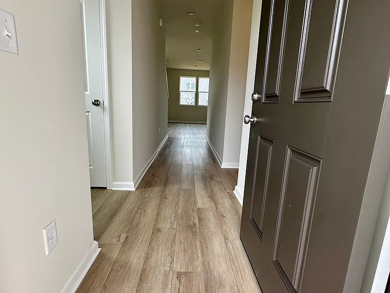 3790 Riverstone Dr — Photo 5