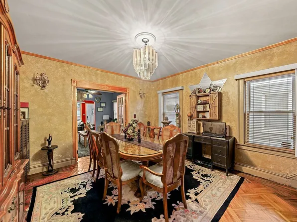 1647 E 49th St, Brooklyn, NY 11234