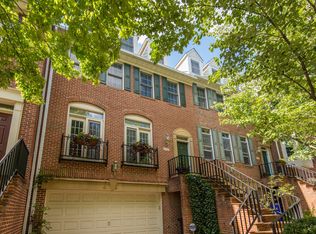 2130 21st Rd N, Arlington, VA 22201