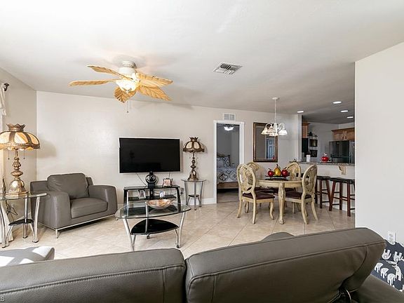 3rd image of 3400/3402 Santa Barbara Blvd