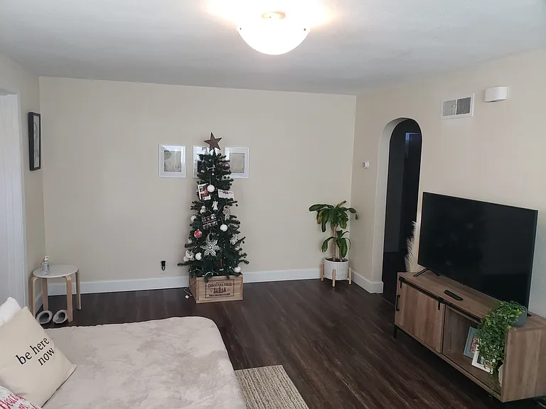 2225 2nd Ave N #4 — Photo 9