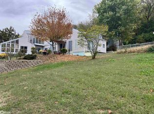 2629 N Sycamore Haven Dr, Nauvoo, IL 62354