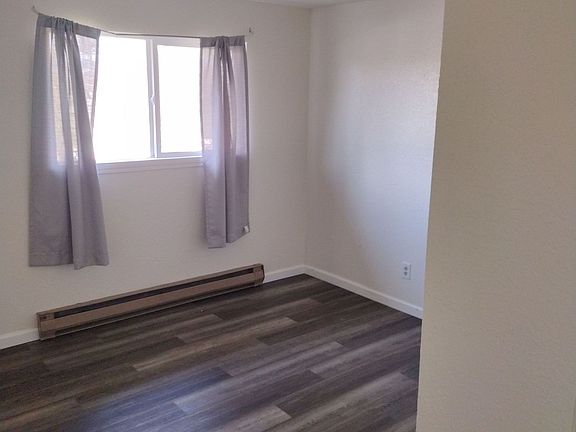 3rd image of 251 SE Grape Ave #D68682993