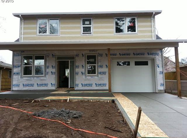 2nd image of 5503 SE Henderson St