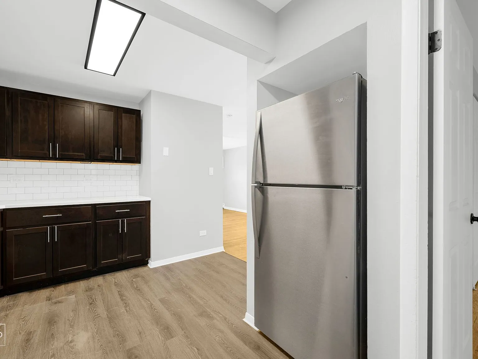8935 S Dauphin Ave — Photo 3