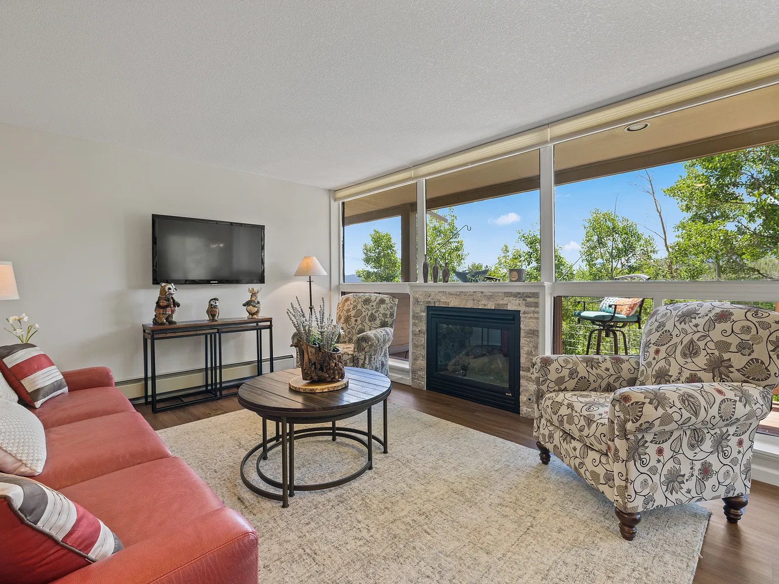 1 bed, 680 sqft, $2,450 — Photo 3