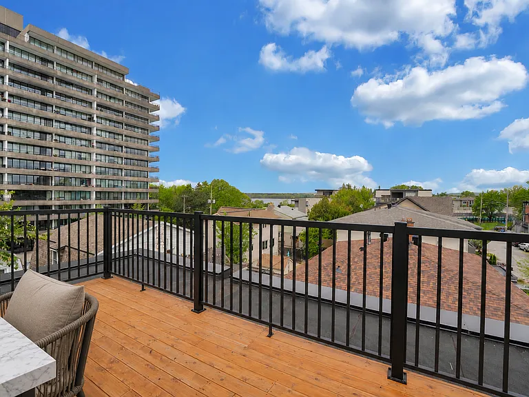 372 Berkley Ave #A — Photo 25