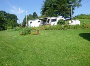 8209 Berger Hollow Rd, Saint Louisville, OH 43071