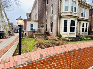 4100 Locust St APT 6, Philadelphia, PA 19104