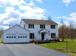 2315 Wellington Dr S, Cazenovia, NY