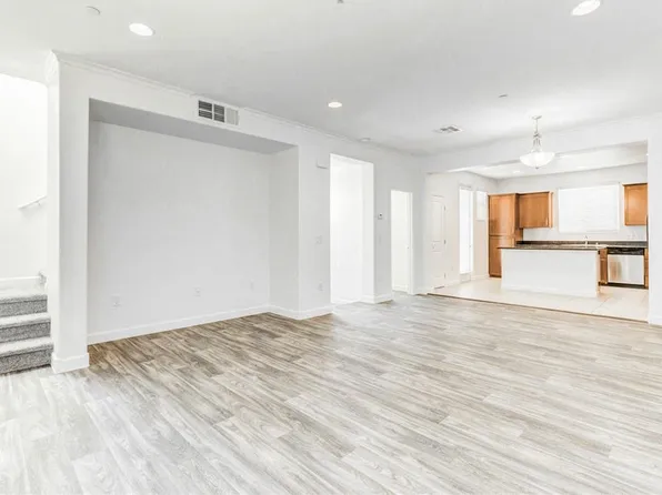 Croix Townhomes