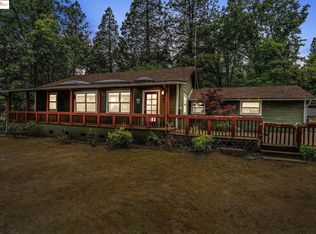 5018 Hillcrest Dr, Hathaway Pines, CA