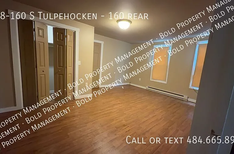 158-160 S Tulpehocken St #160 — Photo 1
