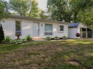 48 Orchard Hills Dr, Saint Peters, MO 63376
