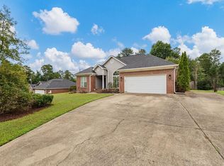 1449 Cummings Rd, Smiths Station, AL 36877