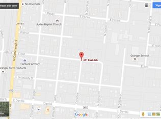401 E Ash St, Granger, TX 76530