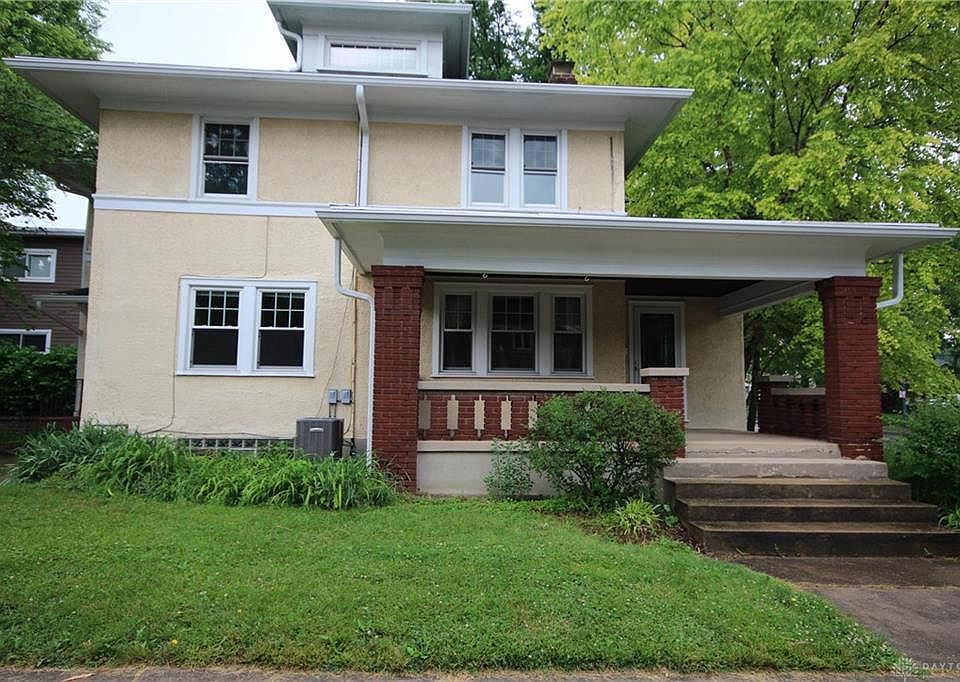 1st image of 831 Far Hills Ave