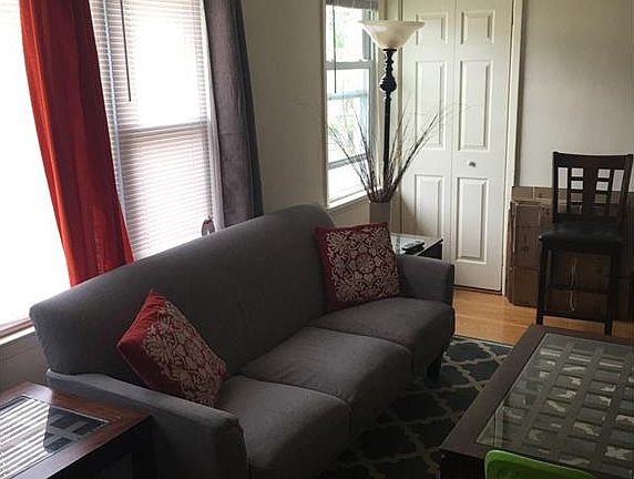 2nd image of 150 Catskill Ave