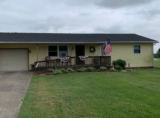 648 S Tanglewood Rd, Versailles, IN 47042