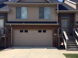 215 Will Dr, Solon, IA 52333