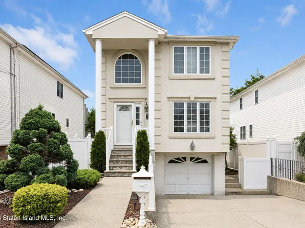 126 Tyrrell St, Staten Island, NY 10307