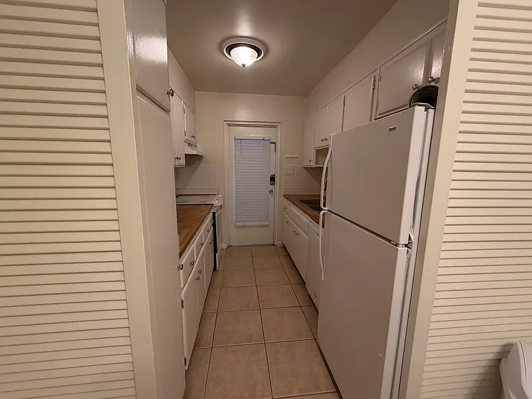 105 N Eola Dr #2 — Photo 8