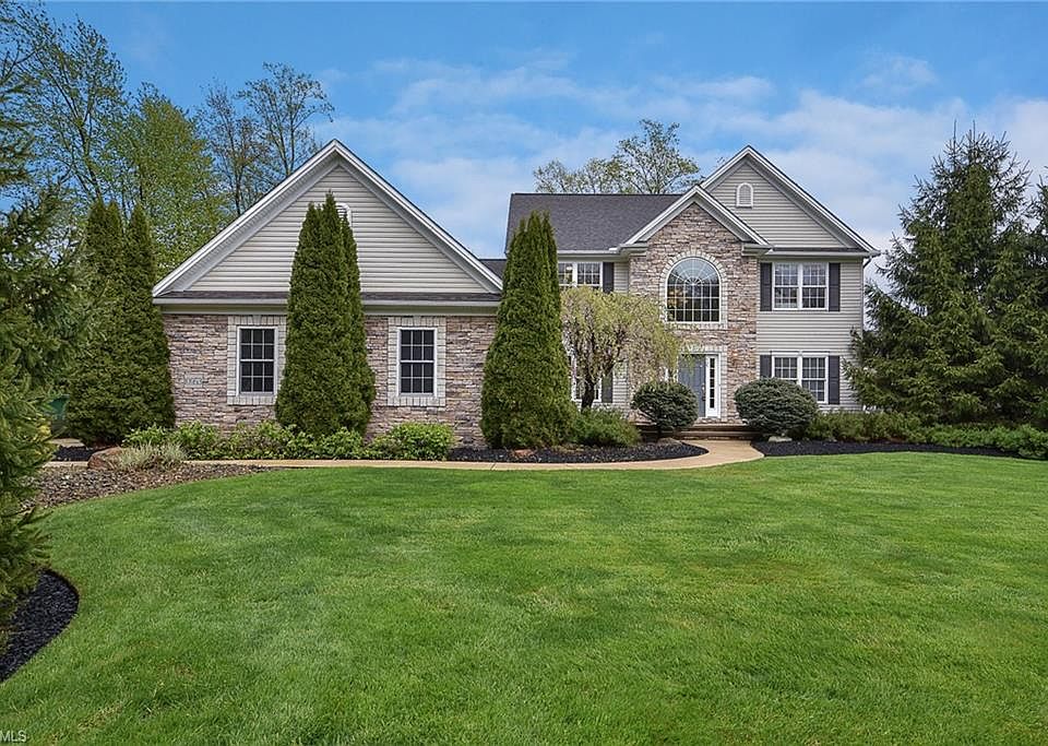 1st image of 10953 Stonewycke Dr
