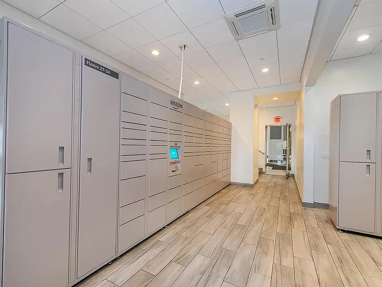 45 River Dr S #1004 — Photo 18
