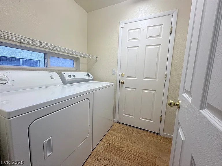 7506 Rustic Galleon St — Photo 15