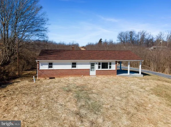 49 Ritenour Ln, Maurertown, VA 22644