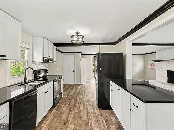 4th image of 125 Bethlehem Church Rd