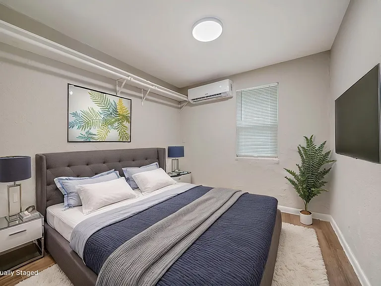 217 Johnson St #1 — Photo 3