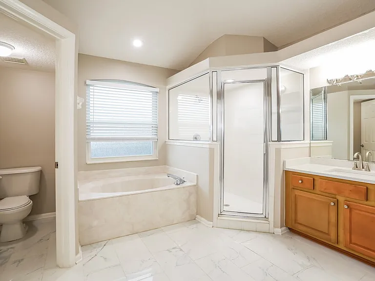 179 Greenfield Dr — Photo 12