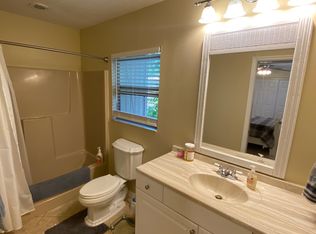 2868 Yorktown St, Sarasota, FL 34231