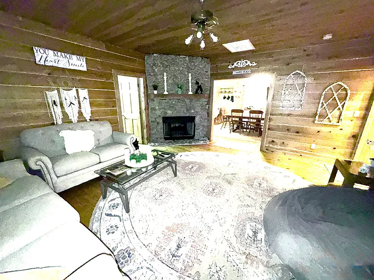1211 Moorefield Memorial Hwy — Photo 4