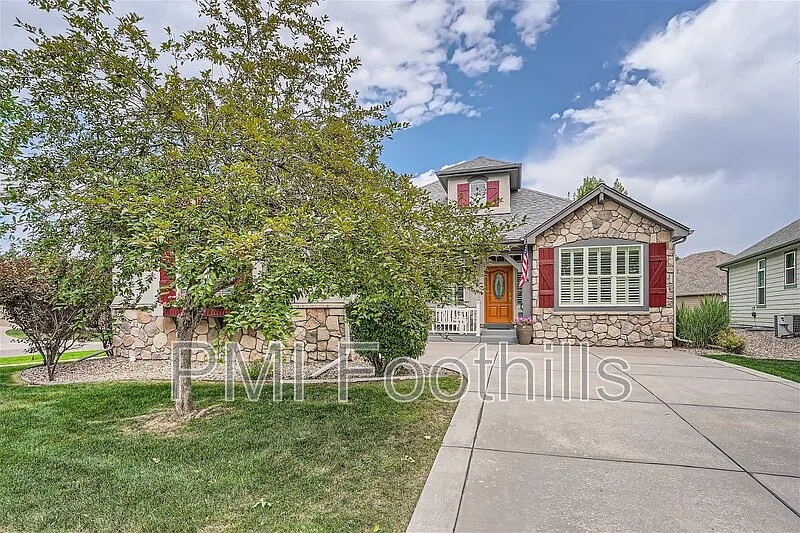1852 S Jay Ct