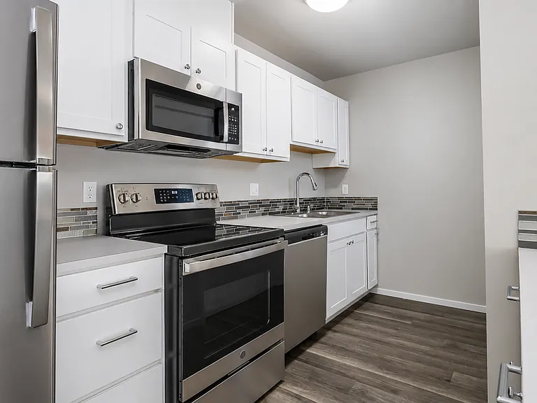 Brand New Community In Need Of Residents! Stunning 1 & 2 Bedroom Homes! — Photo 42