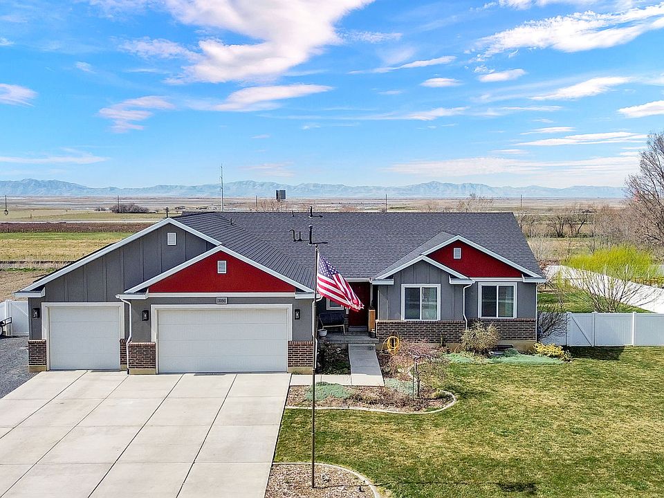 1st image of 3056 S 1450 W