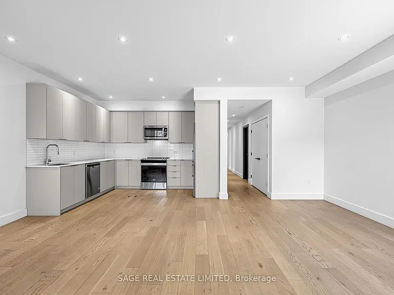 909 Castlefield Ave #1 — Photo 17