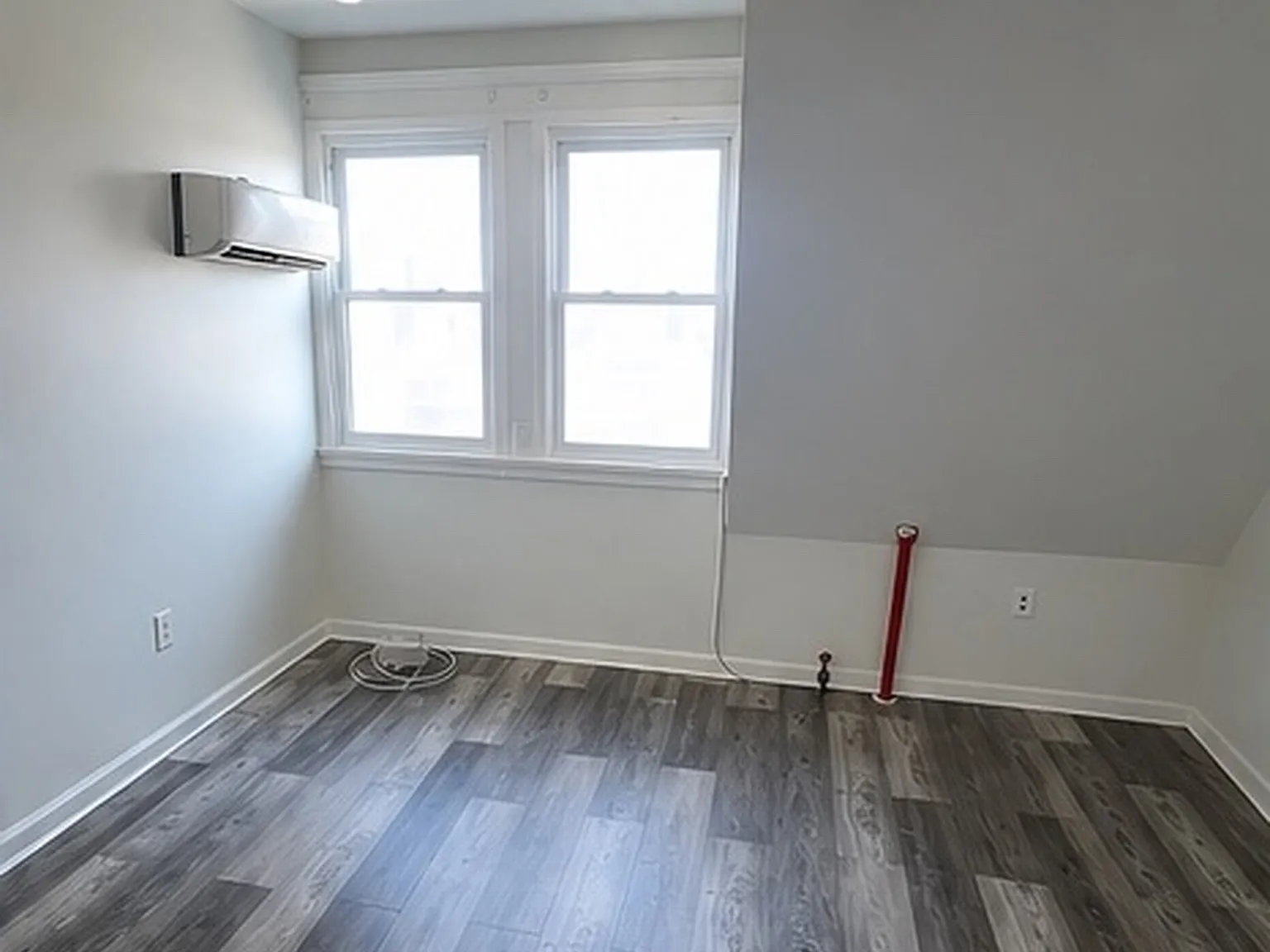 2 bed, $1,900 — Photo 3
