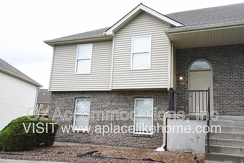 8626 N Cleveland Ln Photo 1