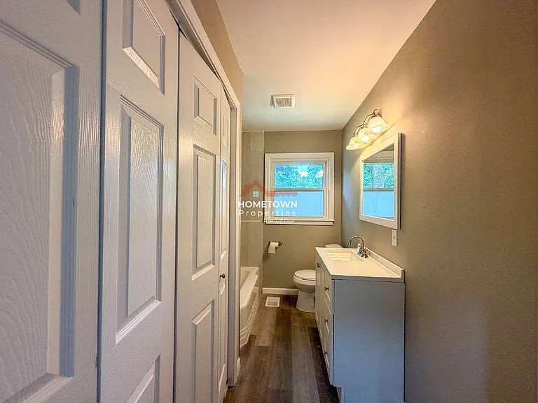 1815 Hallmark Dr — Photo 23