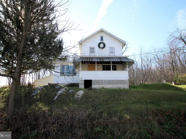 1196 Grazierville Rd, Tyrone, PA 16686