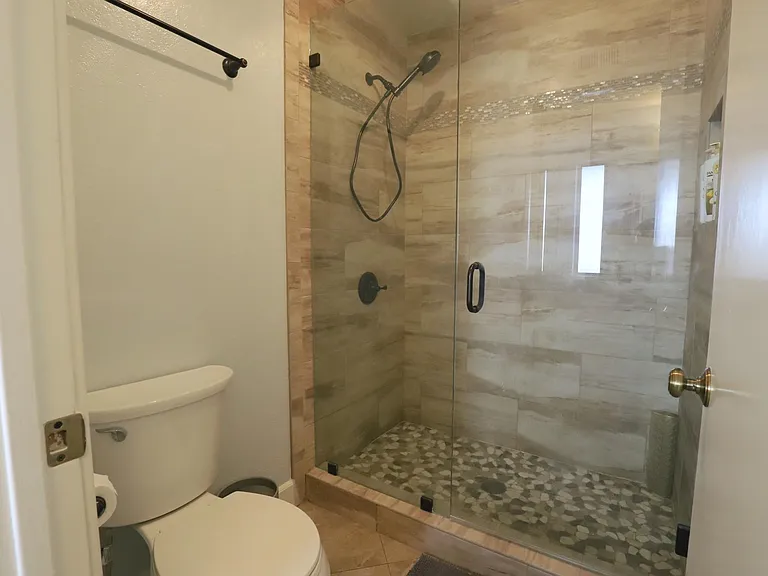 25225 York Cir — Photo 20