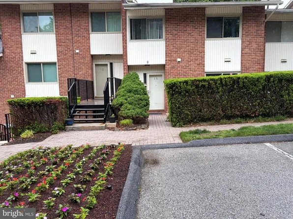 15 Stonehenge Cir #15, Baltimore, MD 21208