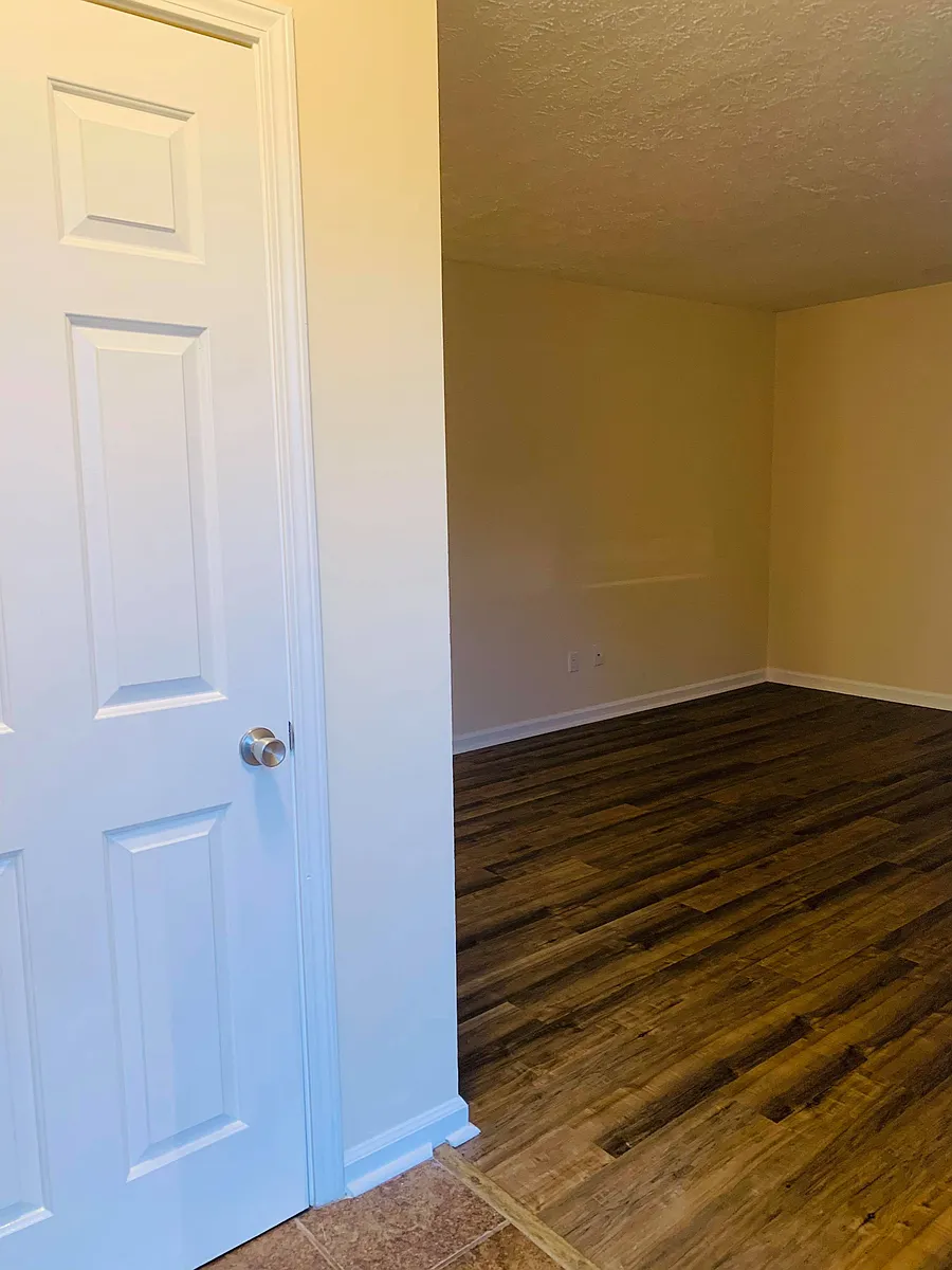 Building Photo - 1610 Flanigan Ct #4