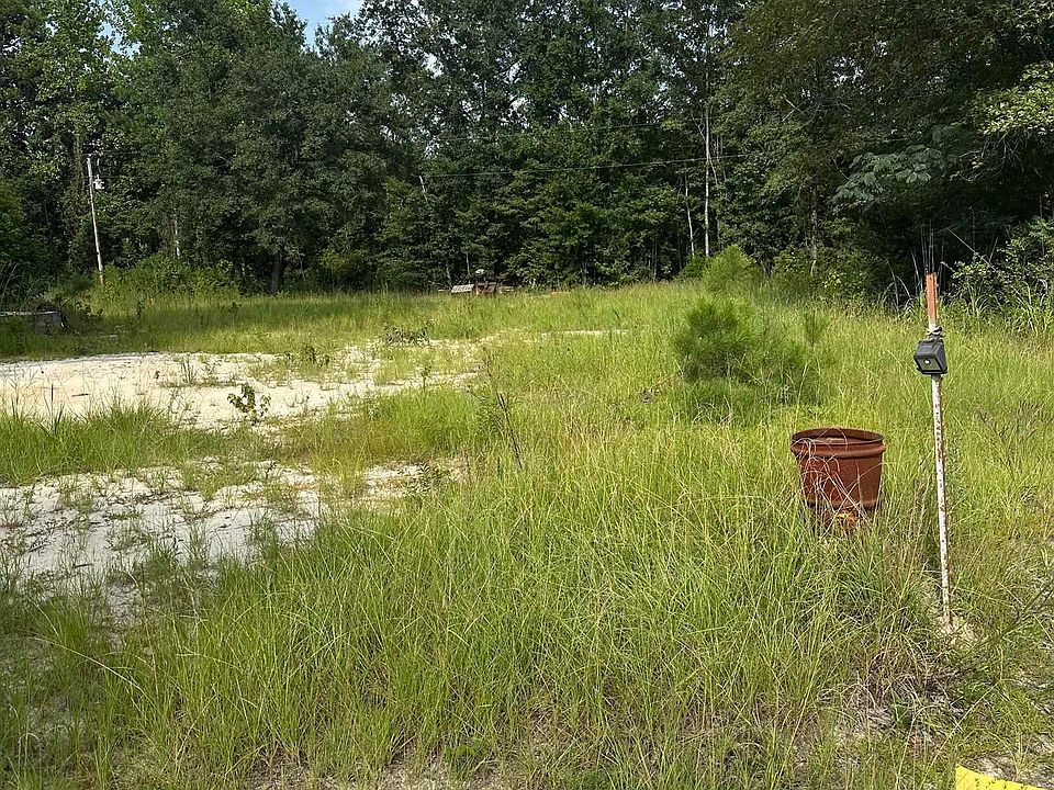 2nd image of 1219 Goffman Dr